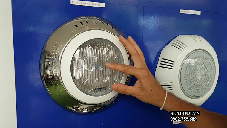 Đèn led âm nước bể bơi Đèn led hồ bơi